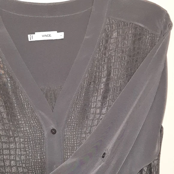 VINCE Silk Crocodile Embossed Blouse Long Tab Sleeve Grey Gray Top Button Down S - Picture 15 of 16
